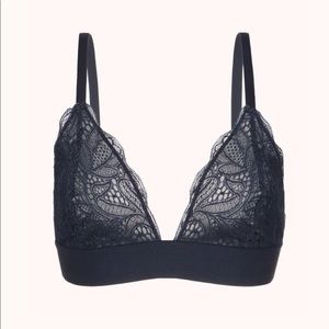 Lively long-lined lace bralette